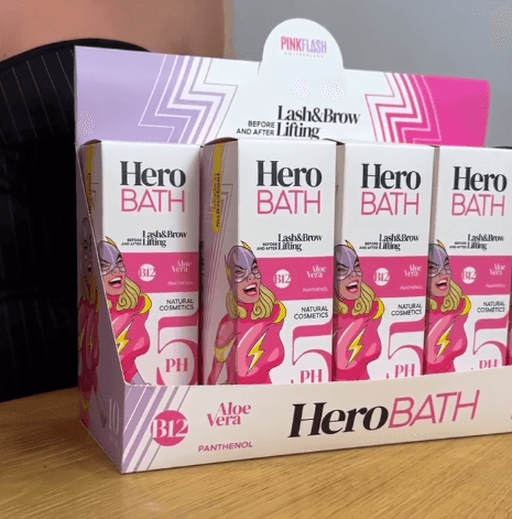 Pink Flash Hero Bath - Mousse de Nettoyage Rose Lash & Brow - 3