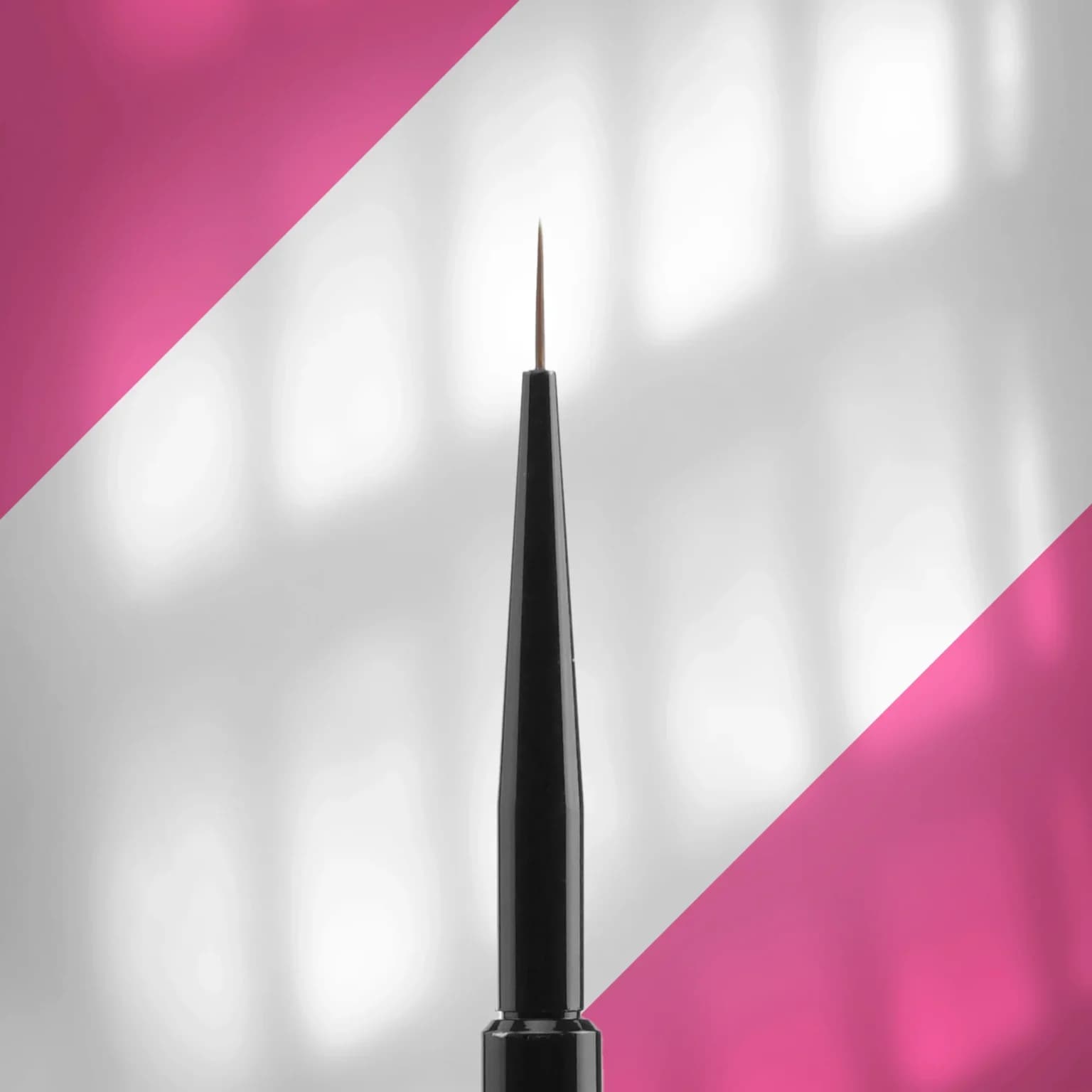 Pincel Liner EXPERT | Ancho 1 mm / Longitud 7 mm