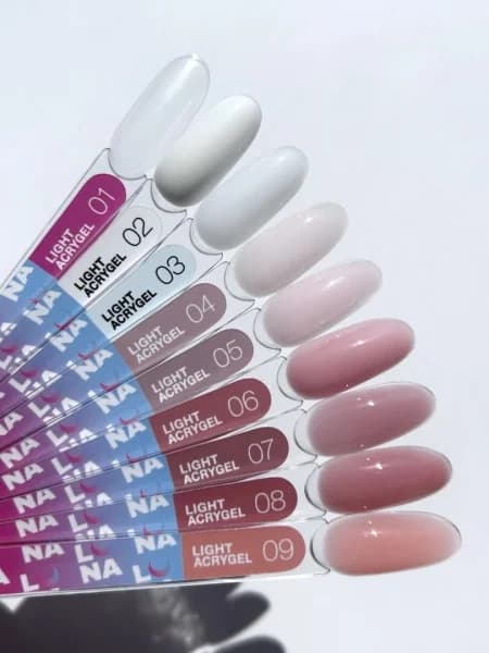 Light Acrygel Nº4 – Milky Pale Pink – 13 ml LUNAmoon - 6