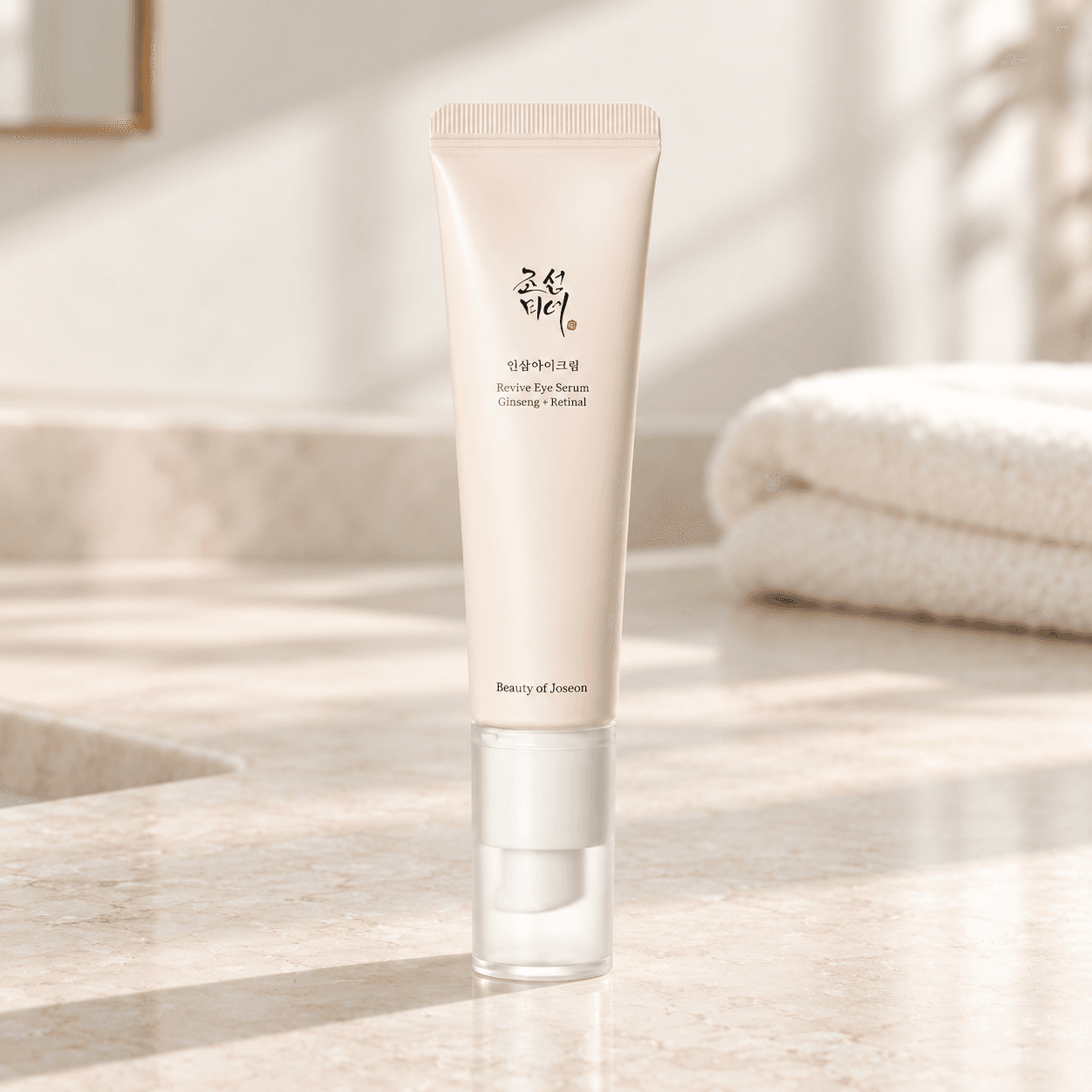 Beauty of Joseon Revive Eye Serum Ginseng + Retinal — Sérum de Olhos 30 ml — composição ilustrativa do produto em ambiente de cuidados de pele