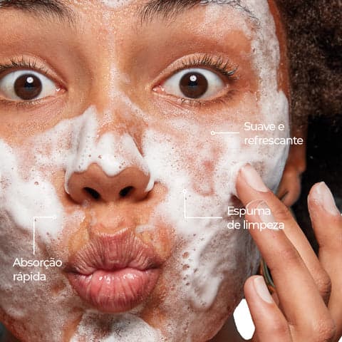 Espuma de Limpeza Booster Niacinamida Smart GR 120 ml, textura e aplicação na pele